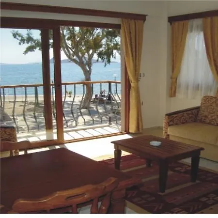 绿洲公寓式酒店 图尔古特雷斯