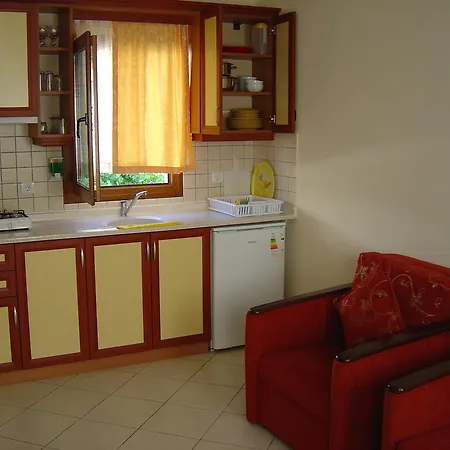 绿洲公寓式酒店 图尔古特雷斯