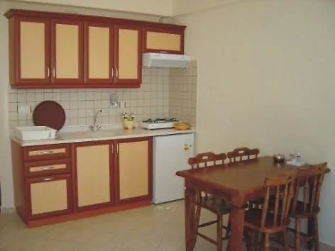 Oasis Apart 터그트레이스